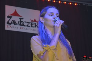KONCERT UCZESTNIKÓW WARSZTATÓW WOKALNYCH Z UDZIAŁEM KASI LISOWSKIEJ I MAI WOJTASZEK