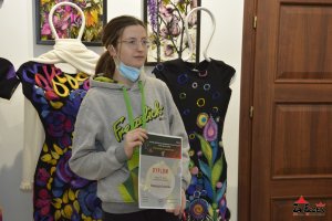 Fotorelacja z wręczenia nagród Laureatom II Ogólnopolskiego Konkursu Plastycznego Art-Recycling - Eco Ozdoba Choinkowa. Wystawy nagrodzonych prac