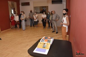 Fotorelacja z wystawy prac uczestników konkursu fotograficznego "Odkryj swoje Kielce" połączona z wręczeniem nagród